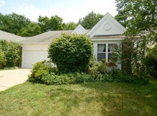 2121 E Azalea Ln, Bloomington, IN 47401