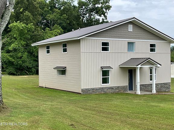 2nd image of 359 Community Dr
