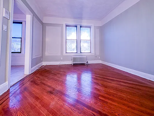 Rented by Gravity Real Estate Advisors | media 9