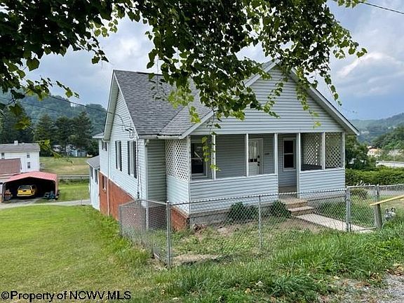 2nd image of 289 Sherwood St
