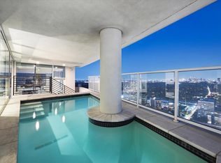 4521 San Felipe St UNIT 3202, Houston, TX 77027