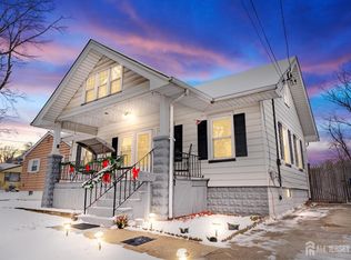 186 Metuchen Ave, Woodbridge, NJ 07095