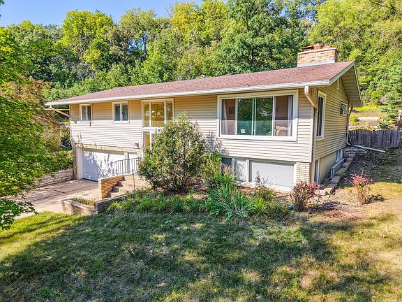 5th image of 359 Riverview Heights Dr NE