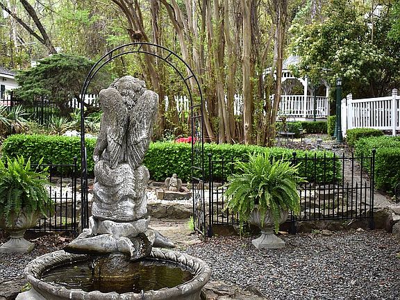 Courtyard with fountain