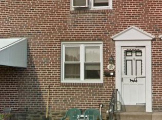 1371 Park Ln, Darby, PA 19023