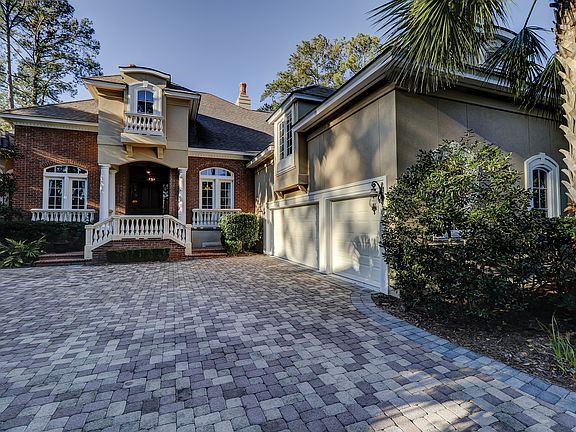 2nd image of 23 Wexford Dr