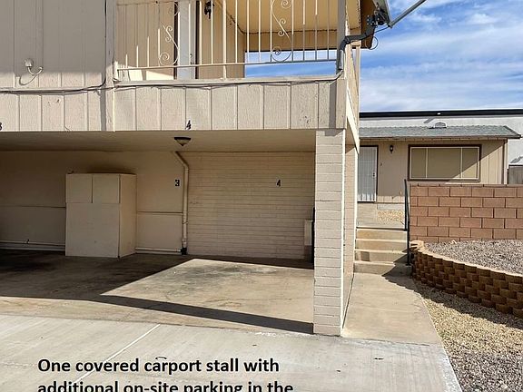 5th image of 2130 Sahara Dr Unit 1