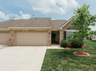 10667 Swan Ct, Indianapolis, IN 46231