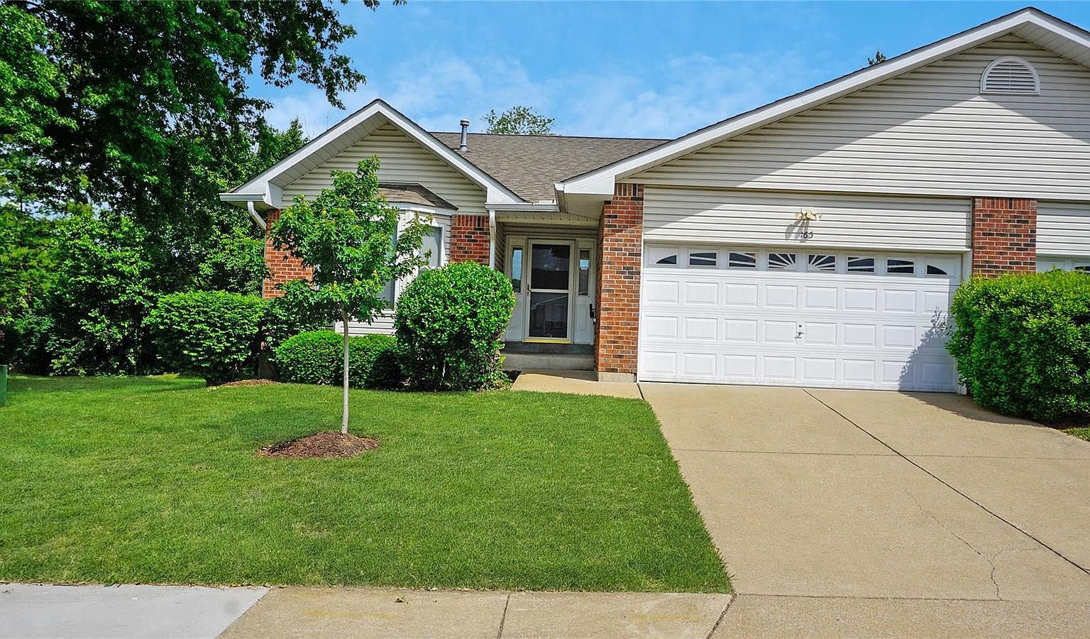 165 Southern Oaks Dr, Saint Charles, MO 63303 Zillow