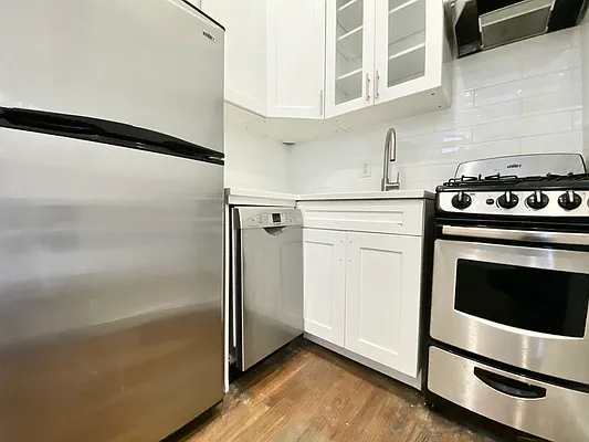 Rented by Vector New York, LLC | media 2