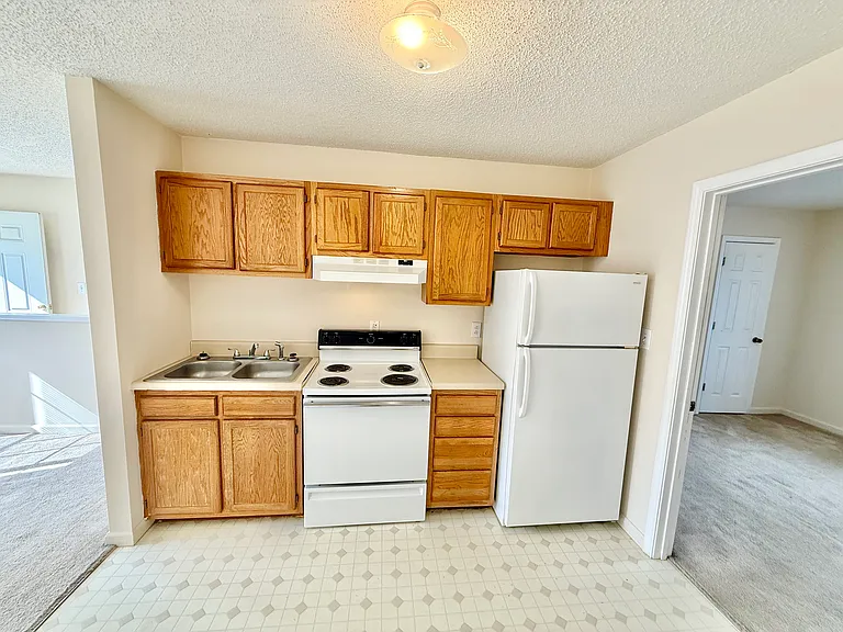 801 Old Gray Station Rd #E — Photo 5