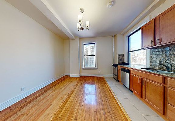 5th image of 324 W 84th St APT 83