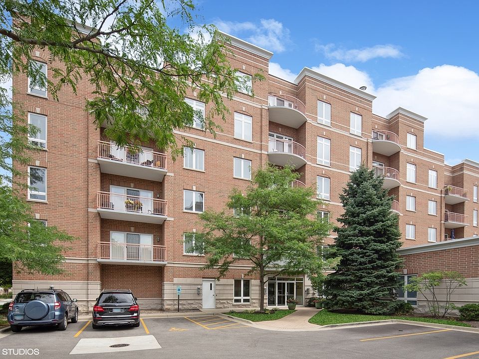 1st image of 787 Graceland Ave #301B-DES