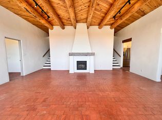 132 Vaquero Rd, Santa Fe, NM 87508