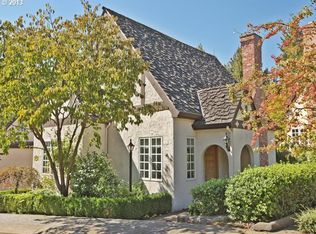 9907 NW Abbey Rd, Portland, OR 97229