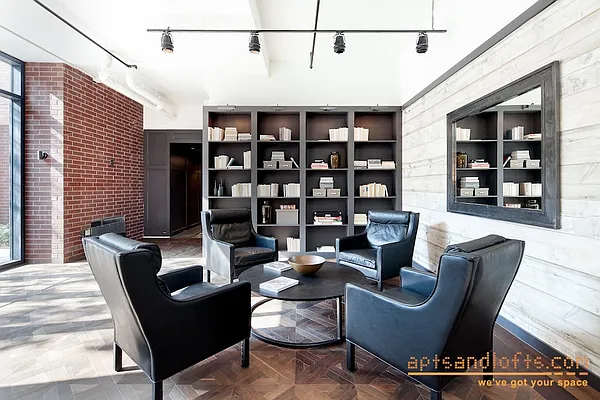 Rented by aptsandlofts.com | media 26