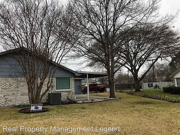 2nd image of 11499 Drummond Pl