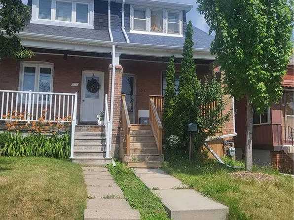 325 Boon Ave, Toronto, ON M6E 4A4
