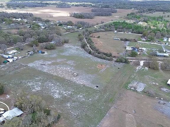 5th image of 7402 Loghouse Rd