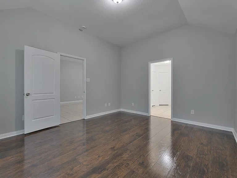 1805 Mesquite Ln — Photo 24