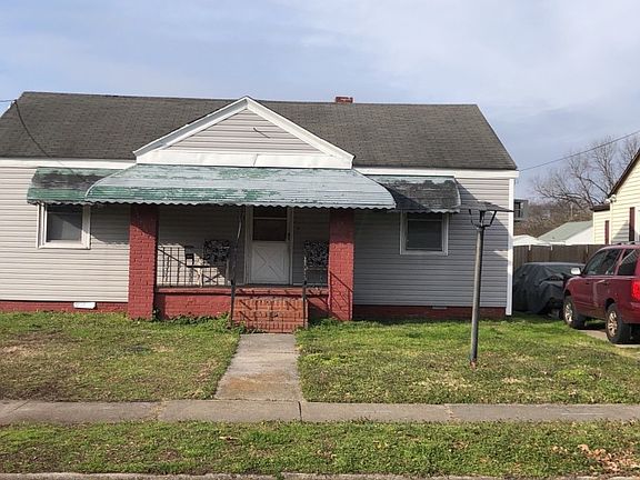 2nd image of 948 Douglas Ave