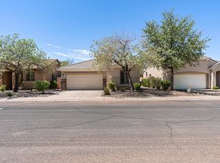 945 N Slow Creek Ln, Washington, UT 84780
