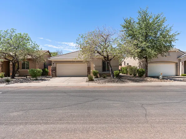 945 N Slow Creek Ln, Washington, UT 84780