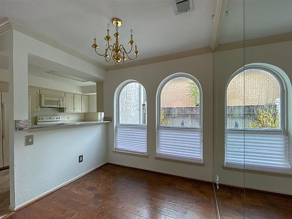 5th image of 2415 Saint Gregory St