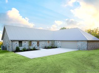 114501 S 4295th Rd, Porum, OK 74455