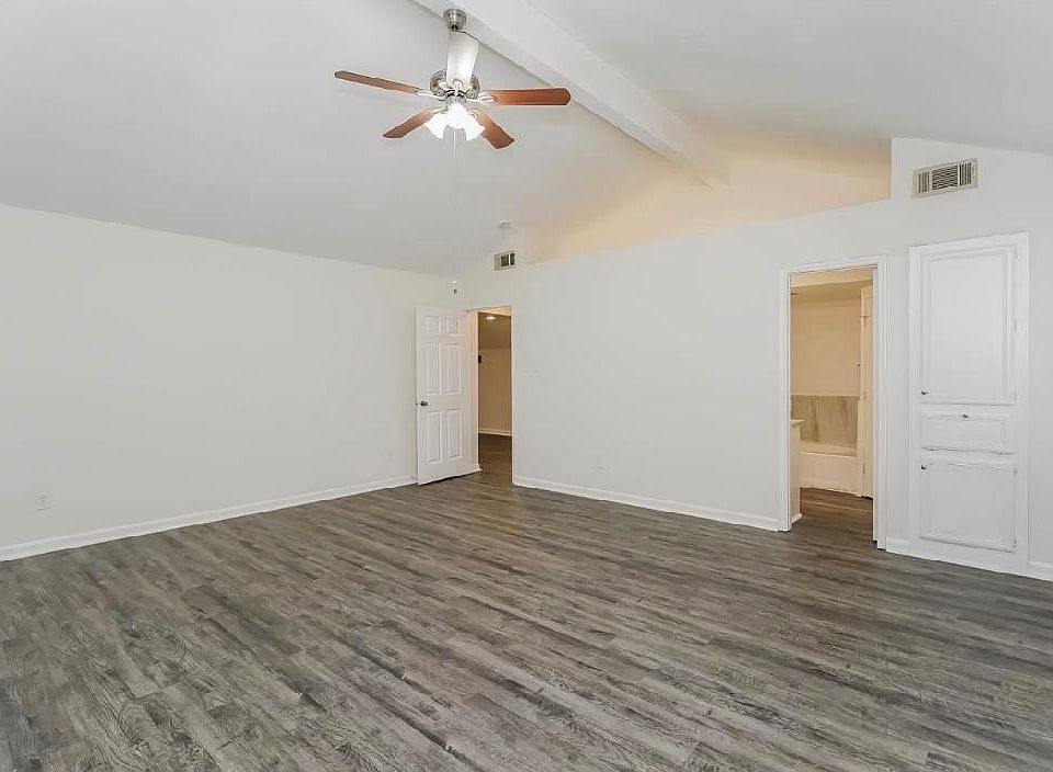1st image of 4858 Flat Creek Dr