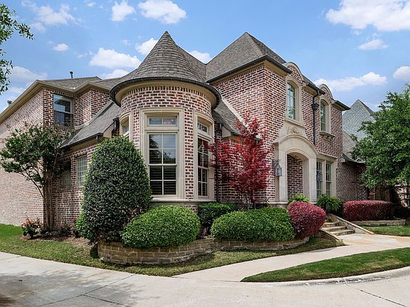 2nd image of 5691 Miramar Dr