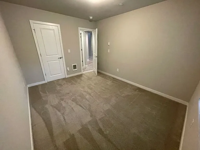 13420 Manor Way #B2 — Photo 7