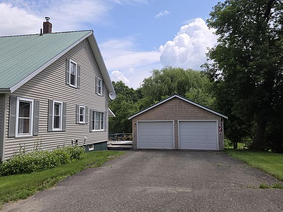 2nd image of 12 Avon Street