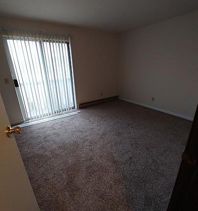 5th image of 698 Posey Hill St #34
