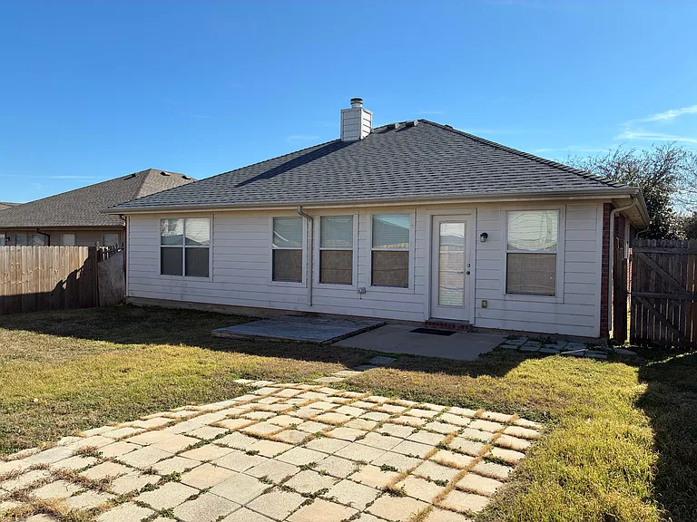 515 Creekside Dr — Photo 33