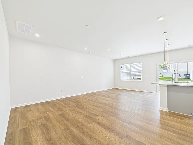 3022 Hutton Gardens Ln — Photo 4