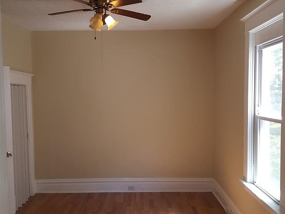 4th image of 6727 Schofield Pl