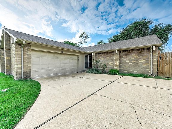 3rd image of 16230 Rancho Blanco Dr