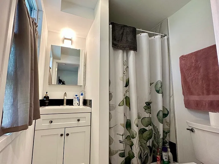 13 Mill St #1 — Photo 12