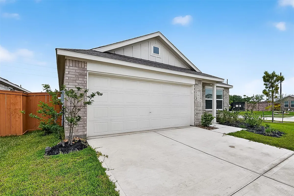 Building Photo - 2623 American Ruby Dr