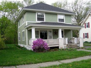 51 Harding St, Pittsfield, MA 01201