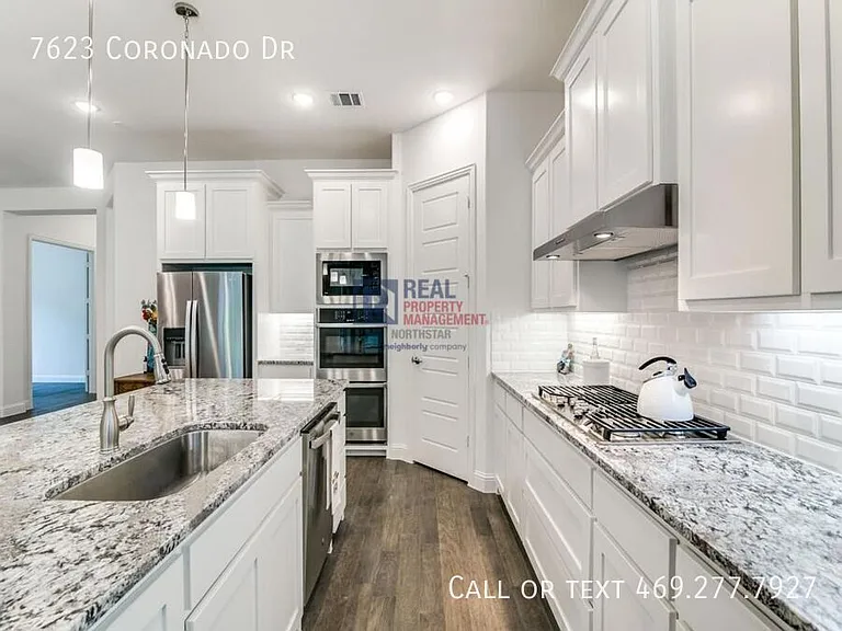 7623 Coronado Dr — Photo 10