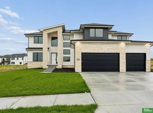 21901 Buchanan Pkwy, Gretna, NE 68028