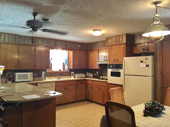 4th image of 5907 E County Road 72