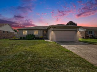 13958 Billette Dr, Sterling Heights, MI 48313