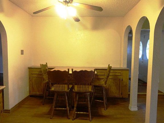 5th image of 4620 Brookdale Dr