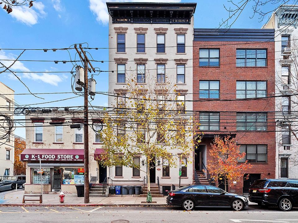 1st image of 129 Willow Ave APT 5R