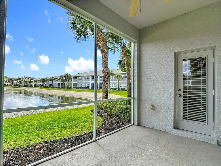 12151 Summergate Cir #R101 — Photo 34