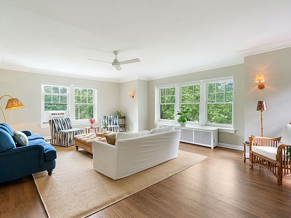 5th image of 1920 Lincoln St #3S