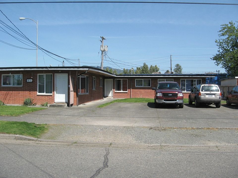 1st image of 801 Myrtine St